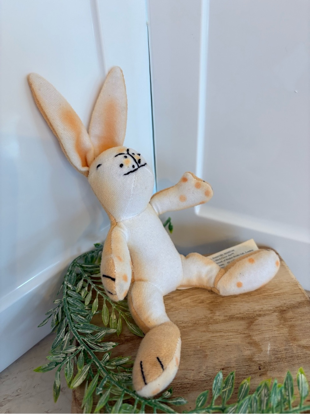Guess How Much I Love You Rabbit - Picture 3 of 3